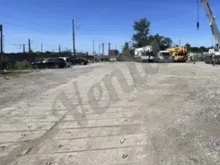 Трёхэтажный дом,  улица в Зовуни, 400 кв.м., на участке 600 кв.м., 3+ ванные