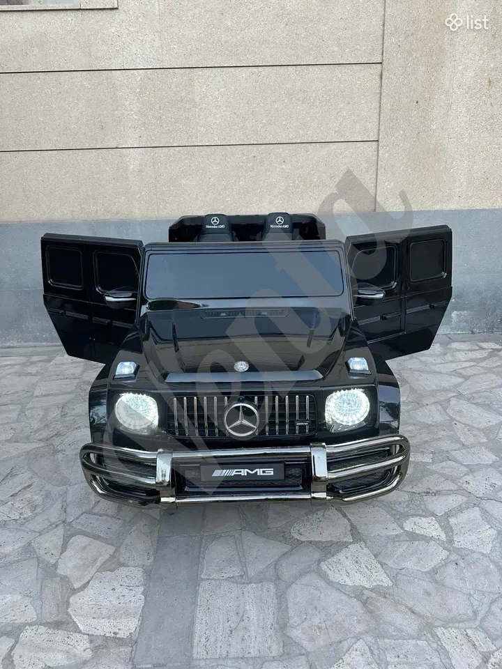 Լիովին նոր MERCEDES G63 2 նստարան