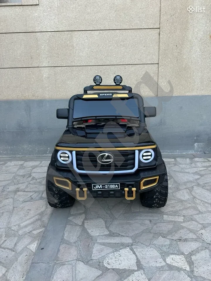 Լիովին նոր LEXUS