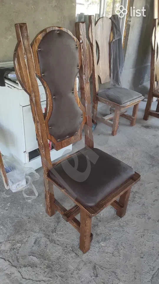 Հնաոճ փայտե աթոռ