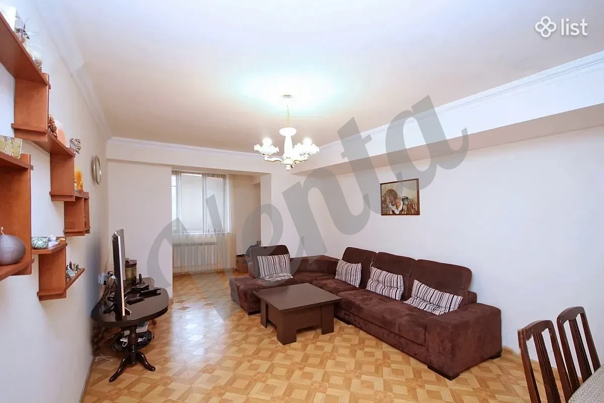 3-комн. квартира,  Համբարձումյանի փողոց в Арабкире, 102 кв.м., 3/9 этаж