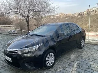 Toyota Corolla, 1.6 л., 2016 г.