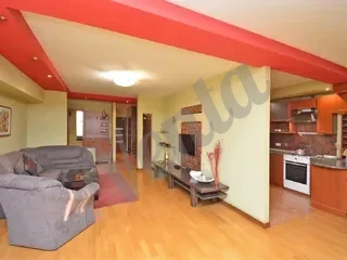1-комн. квартира в новостройке на ул.  Теряна в центре, 40 кв.м., 5/7 этаж, высокие потолки