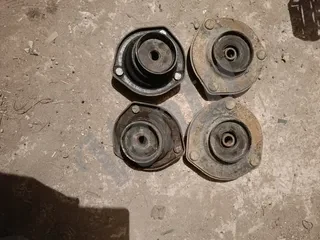 Kayaba TOYOTA NISSAN LEXUS (KYB) ԿԱՅԱԲԱ Toyota Camry Xv70 XV50 xv40 հարվածամեղմիչ ամորտիզատոր չաշկա