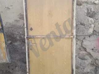 Մուտքի դուռ-դարպաս