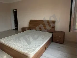 2-комн. квартира на ул.  Тотовенца в Нор Норке, 56 кв.м., каменное здание