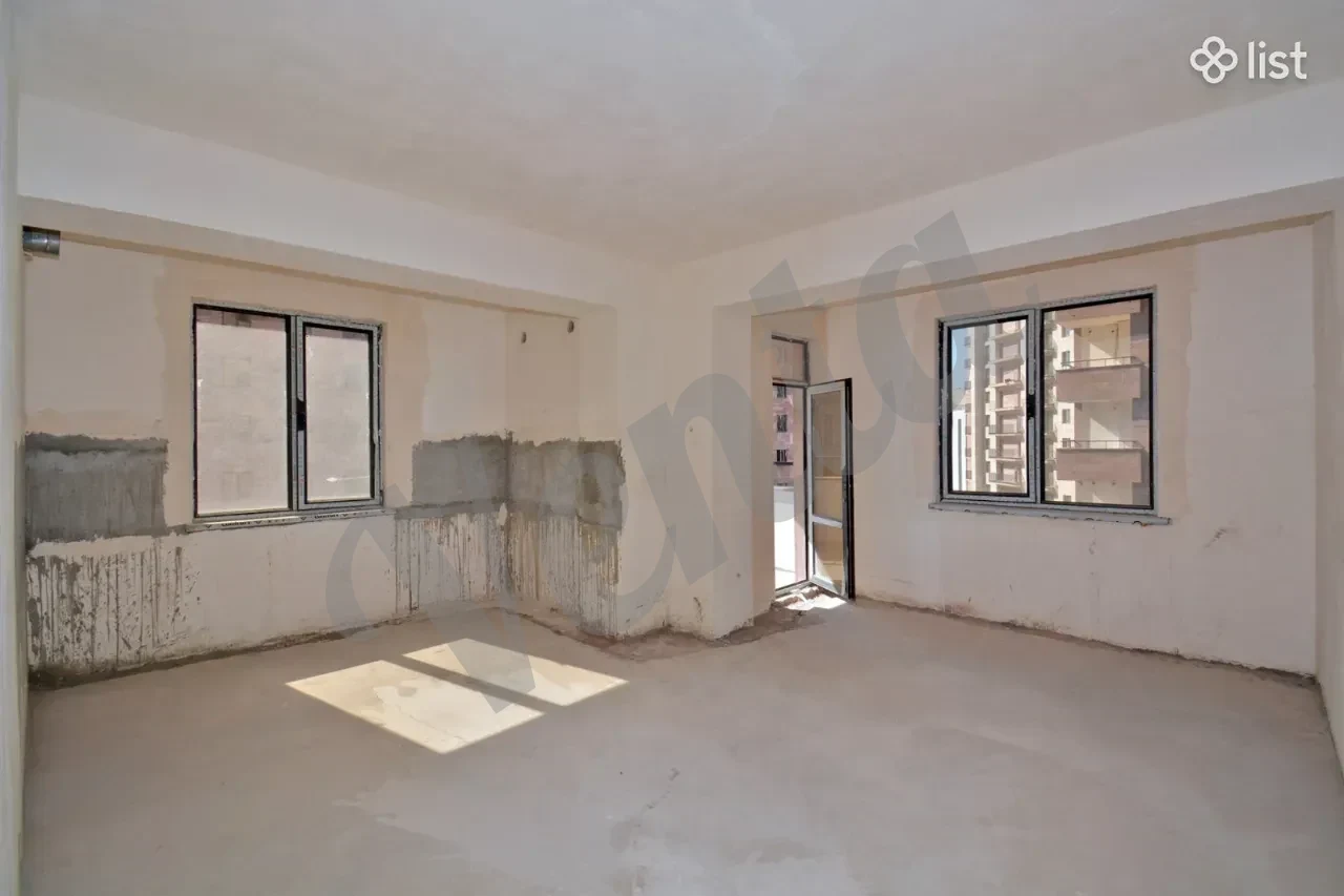 5-комн. квартира в новостройке на ул.  Адонца в Арабкире, 122 кв.м., 12/18 этаж, 2 ванные