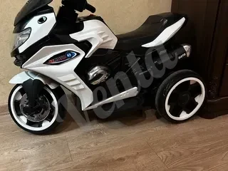 Մանկական մեքենա BMW
