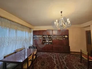 3-комн. квартира в новостройке на ул.  Дзорапа в центре, 105 кв.м., 2/16 этаж, высокие потолки