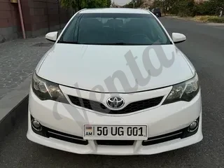 Toyota Camry, 3.5 л., 2006 г., газ